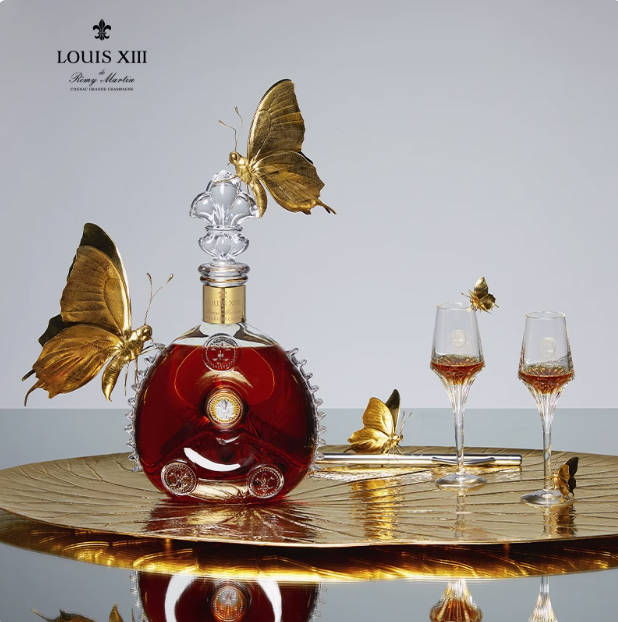 LOUIS XIII 路易十三1.5公升致尊装 《芙蕖漫舞》限定套组